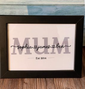 mum print with childrens names
